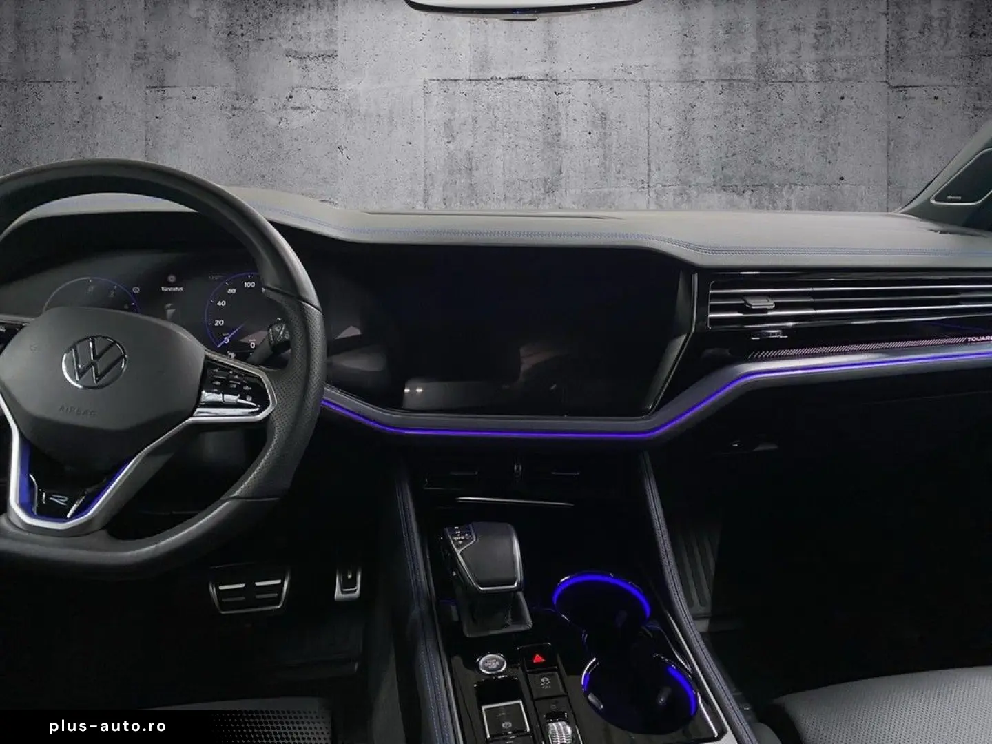 VW Touareg R 3.0 V6 TSI eHybrid 4Motion AHK Matrix