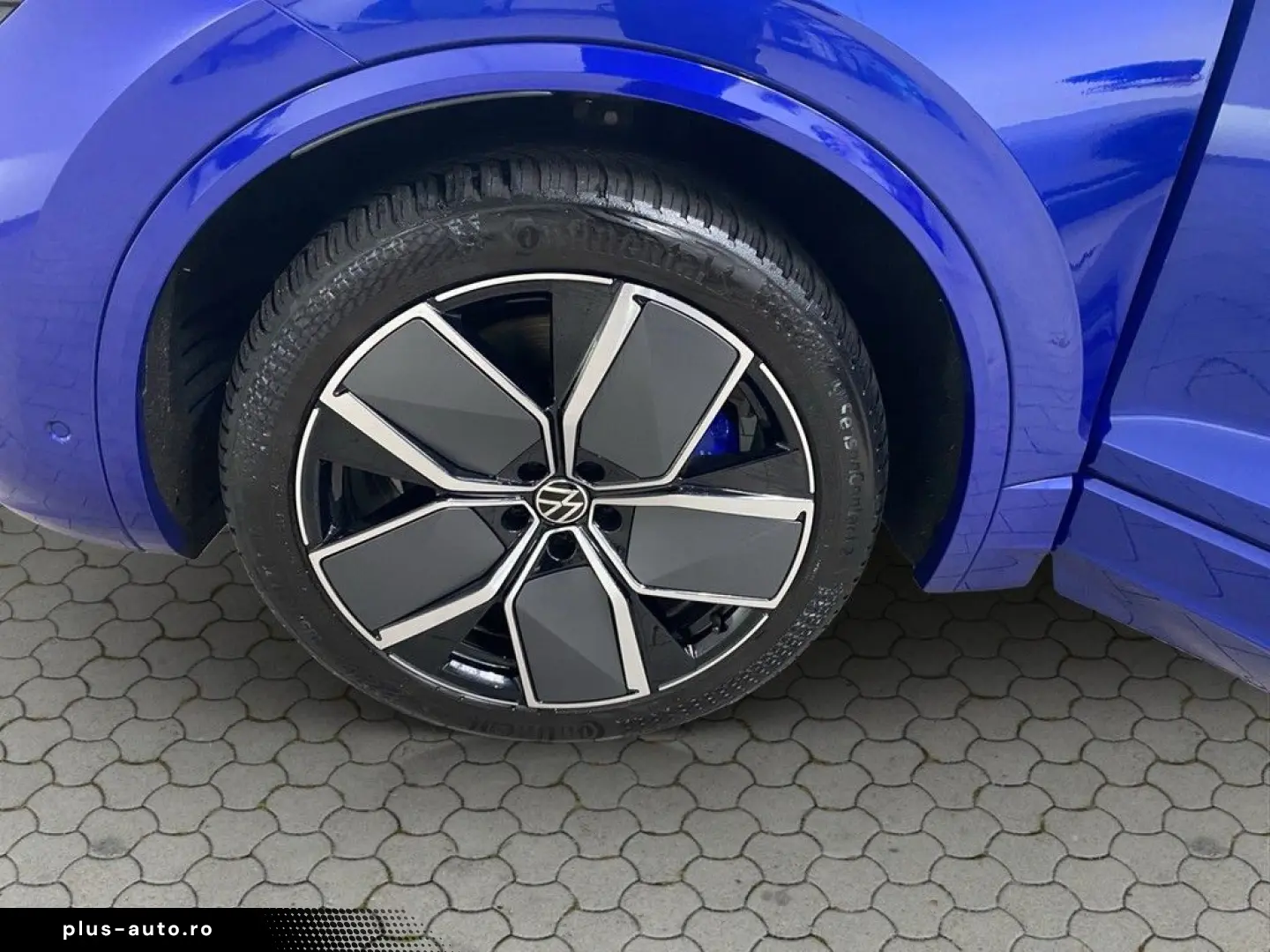 VW Touareg R 3.0 V6 TSI eHybrid 4Motion AHK Matrix