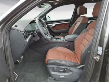 VW Touareg 3.0 V6 TDI Motion Aut. R-Line BlackStyle