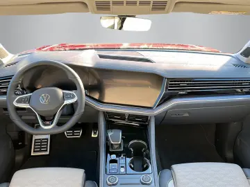 VW Touareg R-Line 3.0TDI  AHK HUD PANO OPTIK MASSAG