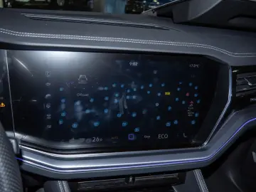 VW Touareg 3.0 V6 TDI R-Line 4M Black Pano Standhzg