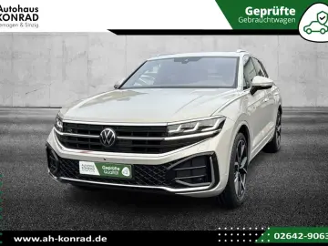 VW Touareg 3.0 TDI 210 kW 4Motion R-Line PANO 22''