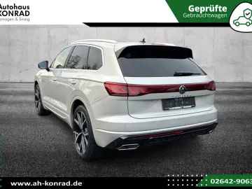 VW Touareg 3.0 TDI 210 kW 4Motion R-Line PANO 22''