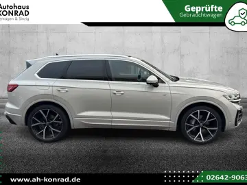 VW Touareg 3.0 TDI 210 kW 4Motion R-Line PANO 22''