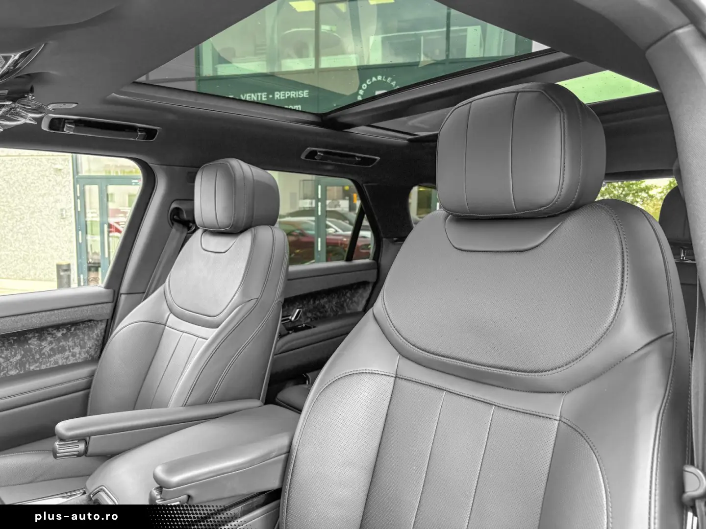 LAND ROVER Range Rover Sport DYNAMIC HSE P440E 22 AHK PANO