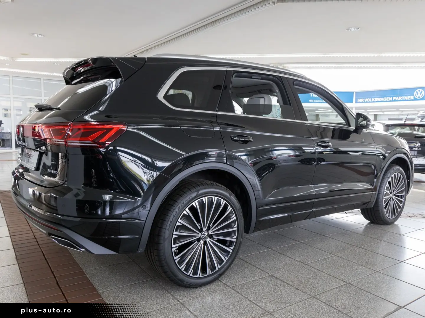 VW Touareg 3.0 TSI eHybrid 4M Elegance IQ.DRIVE PAN