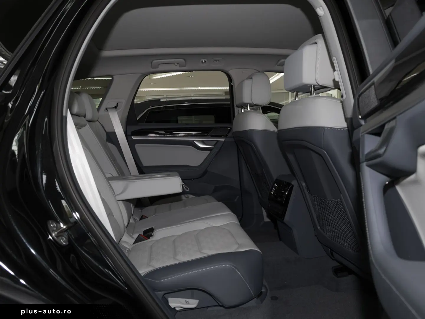 VW Touareg 3.0 TSI eHybrid 4M Elegance IQ.DRIVE PAN