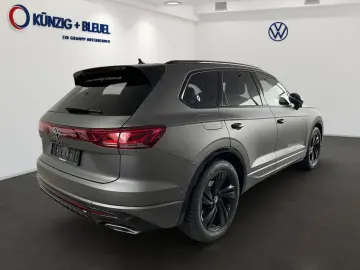 VW Touareg R-Line 3 0 TDI 286 PS Nav Pano StHzg Niv