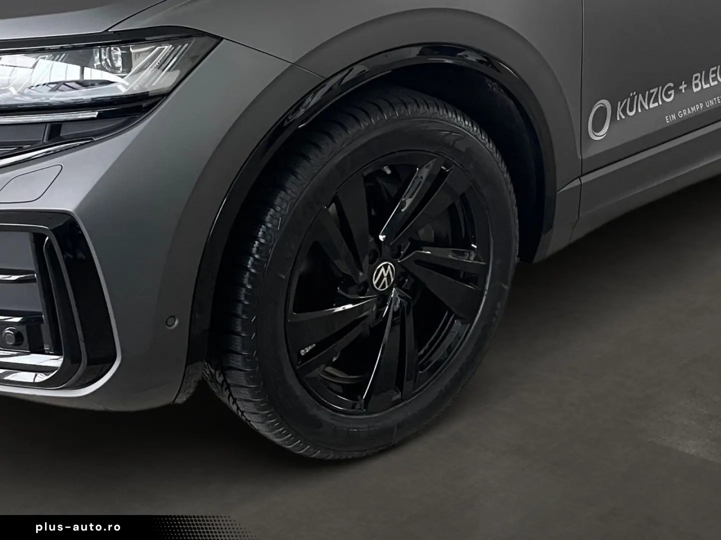 VW Touareg R-Line 3 0 TDI 286 PS Nav Pano StHzg Niv