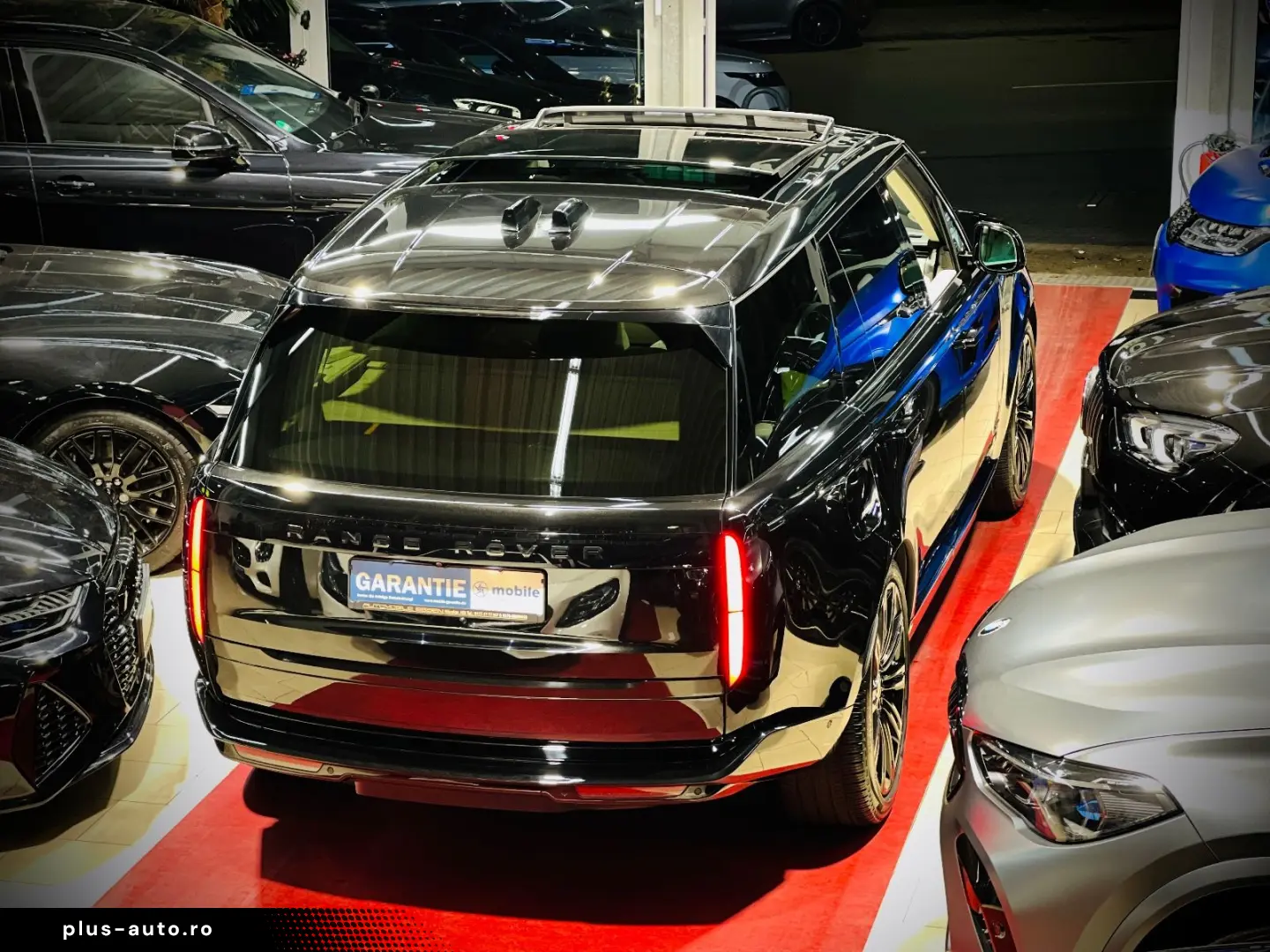 LAND ROVER Range Rover D350 LWB Lang Autobiography 7-SITZER