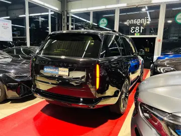 LAND ROVER Range Rover D350 LWB Lang Autobiography 7-SITZER