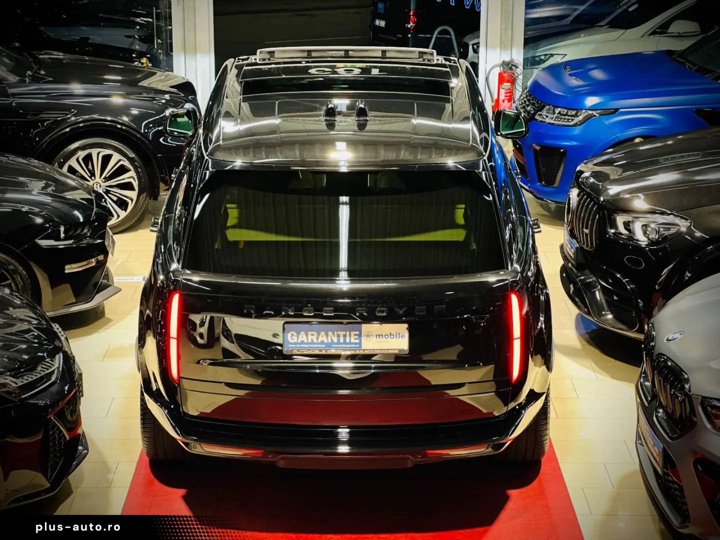 LAND ROVER Range Rover D350 LWB Lang Autobiography 7-SITZER