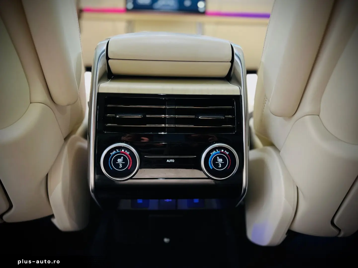 LAND ROVER Range Rover D350 LWB Lang Autobiography 7-SITZER