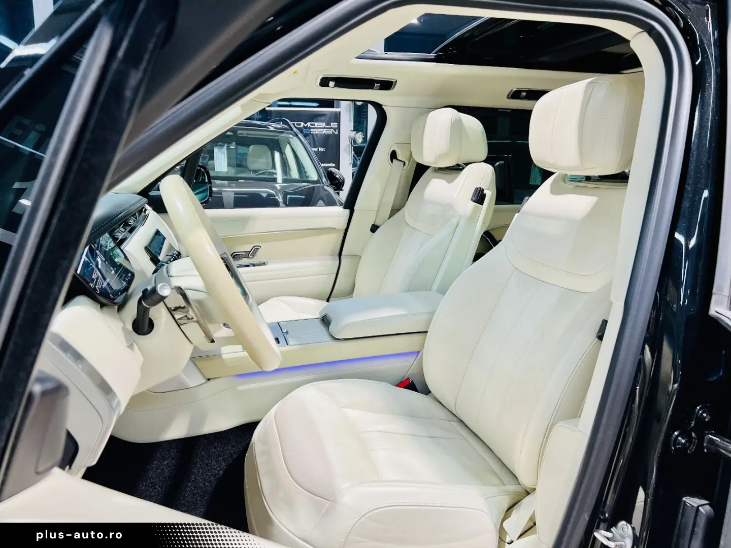 LAND ROVER Range Rover D350 LWB Lang Autobiography 7-SITZER