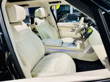 LAND ROVER Range Rover D350 LWB Lang Autobiography 7-SITZER