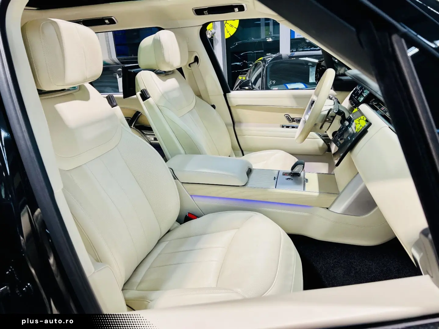 LAND ROVER Range Rover D350 LWB Lang Autobiography 7-SITZER