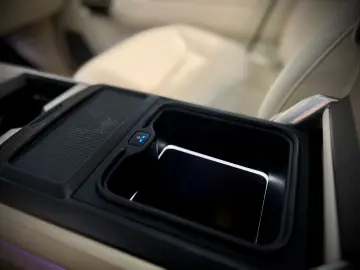 LAND ROVER Range Rover D350 LWB Lang Autobiography 7-SITZER