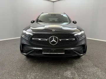 MERCEDES-BENZ GLC 300 de 4M AMG LINE PANO ACC BURM MEMO LED