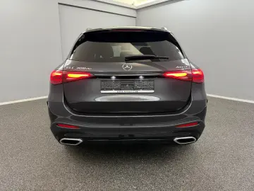 MERCEDES-BENZ GLC 300 de 4M AMG LINE PANO ACC BURM MEMO LED