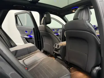 MERCEDES-BENZ GLC 300 de 4M AMG LINE PANO ACC BURM MEMO LED