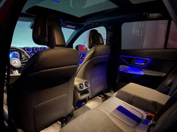 MERCEDES-BENZ GLC 300 de 4M AMG LINE PANO ACC BURM MEMO LED