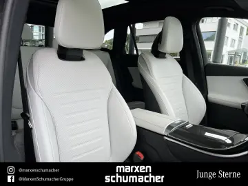 MERCEDES-BENZ GLC 300 de 4M AMG Pano Night Burm3D 36&hellip;