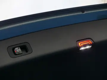 MERCEDES-BENZ GLC 300 Edition AMG 4M   Panorama Dist&hellip;