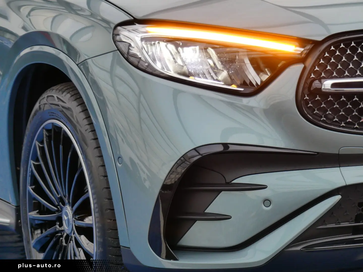 MERCEDES-BENZ GLC 300 Edition AMG 4M   Panorama Dist&hellip;