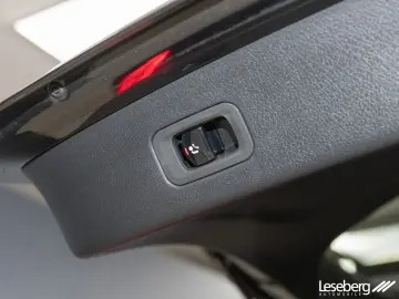 MERCEDES-BENZ GLC 220 d 4M  DIG.LIGHT AHK Distro. St&hellip;