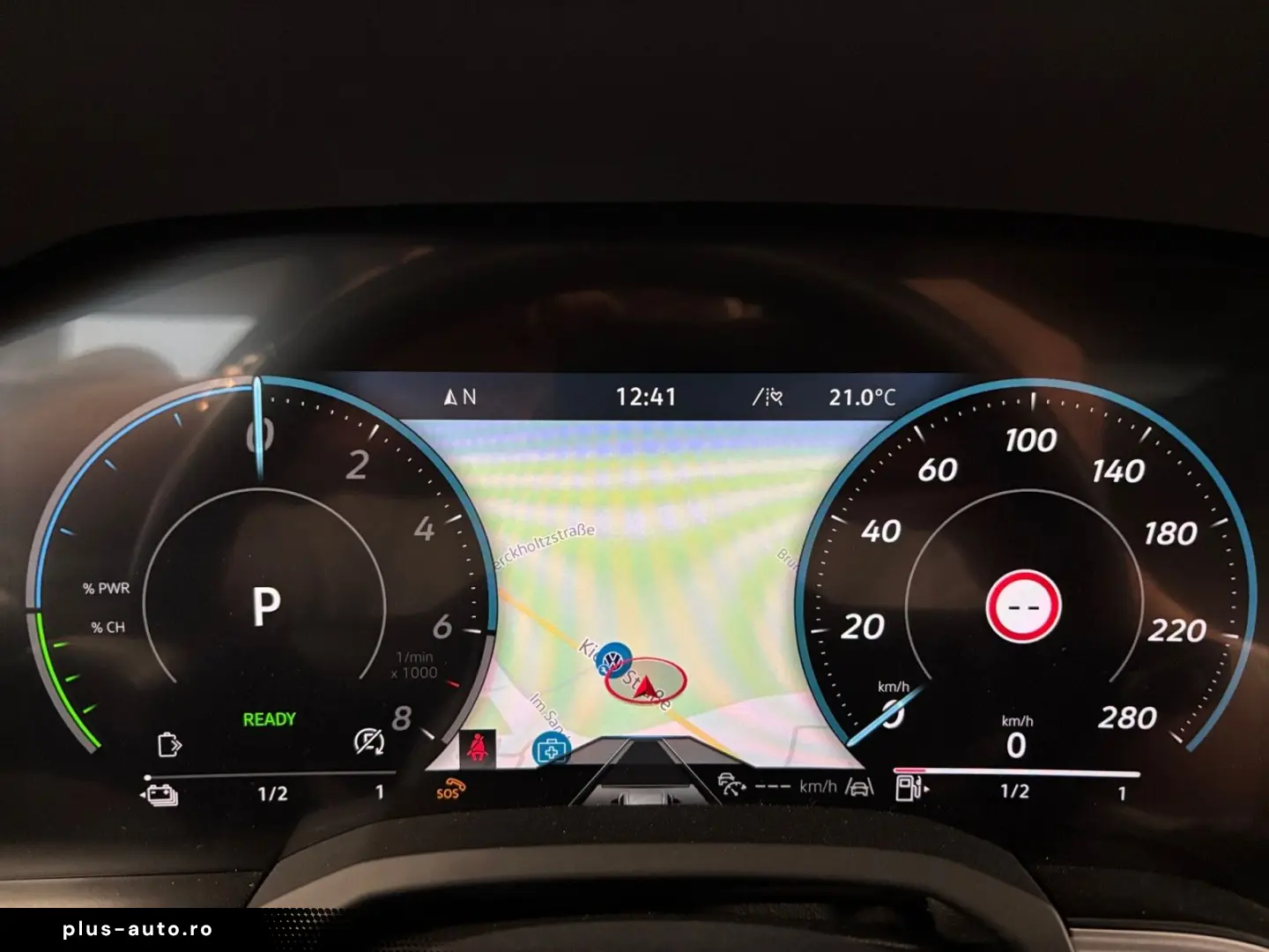 VW Touareg Elegance V6 eHybrid PANO DYNAUDIO HD-MAT