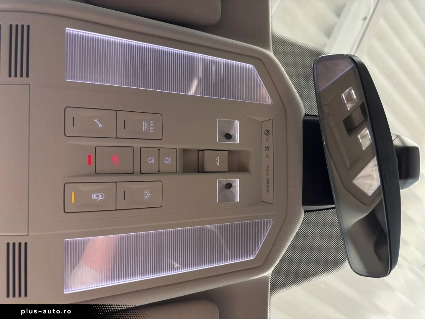 VW Touareg Elegance V6 eHybrid PANO DYNAUDIO HD-MAT