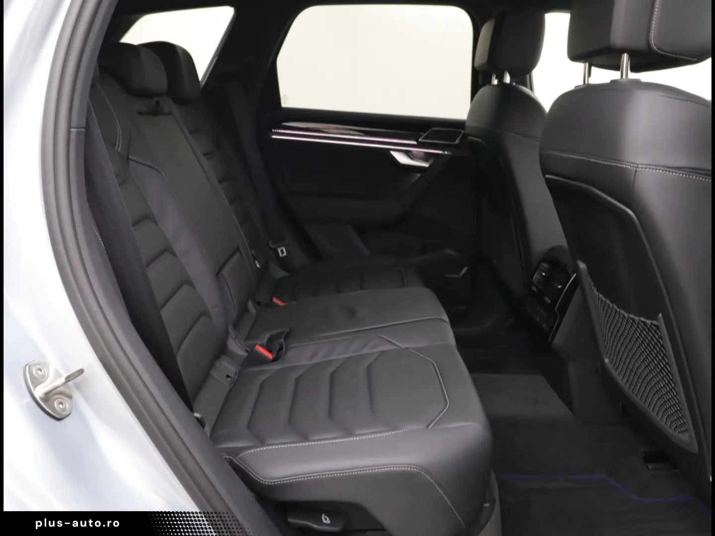 VW TOUAREG R EHYBRID 3.0 V6 TSI TIPTRONIC Bluetooth