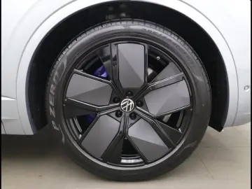 VW TOUAREG R EHYBRID 3.0 V6 TSI TIPTRONIC Bluetooth