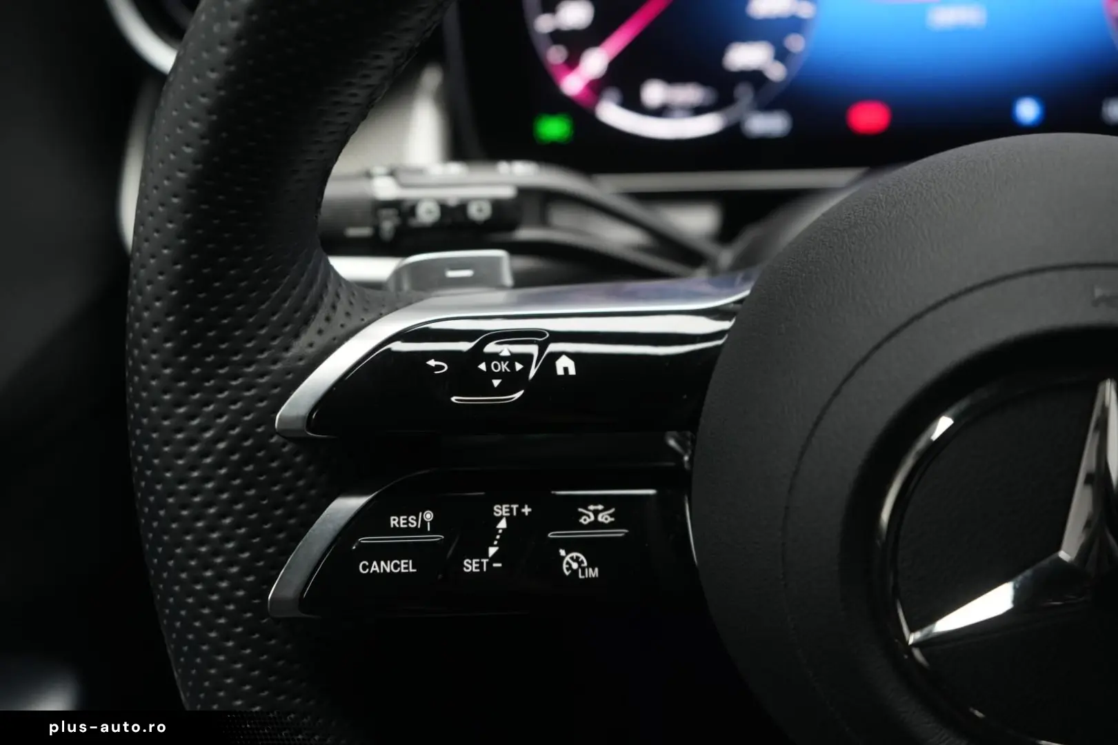 MERCEDES-BENZ GLC 300 d 4Matic 9G-Tronic AMG Distron&hellip;