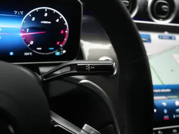 MERCEDES-BENZ GLC 300 d 4Matic 9G-Tronic AMG Distron&hellip;