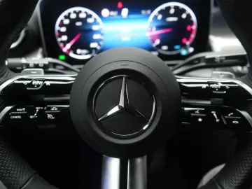 MERCEDES-BENZ GLC 300 d 4Matic 9G-Tronic AMG Distron&hellip;