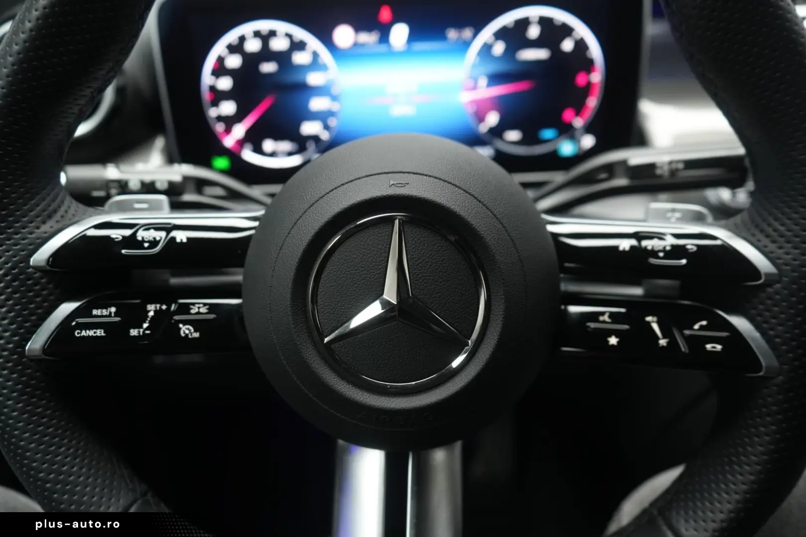 MERCEDES-BENZ GLC 300 d 4Matic 9G-Tronic AMG Distron&hellip;