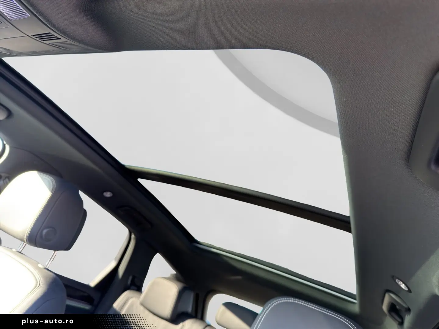 VW Touareg 3.0 eHybrid 4M ELEGANCE LUFT MASSAGE KLI