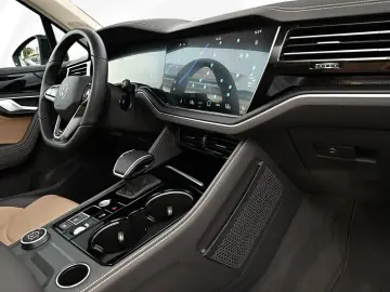 VW Touareg 3.0 TDI 4 Motion tiptronic R-Line Black