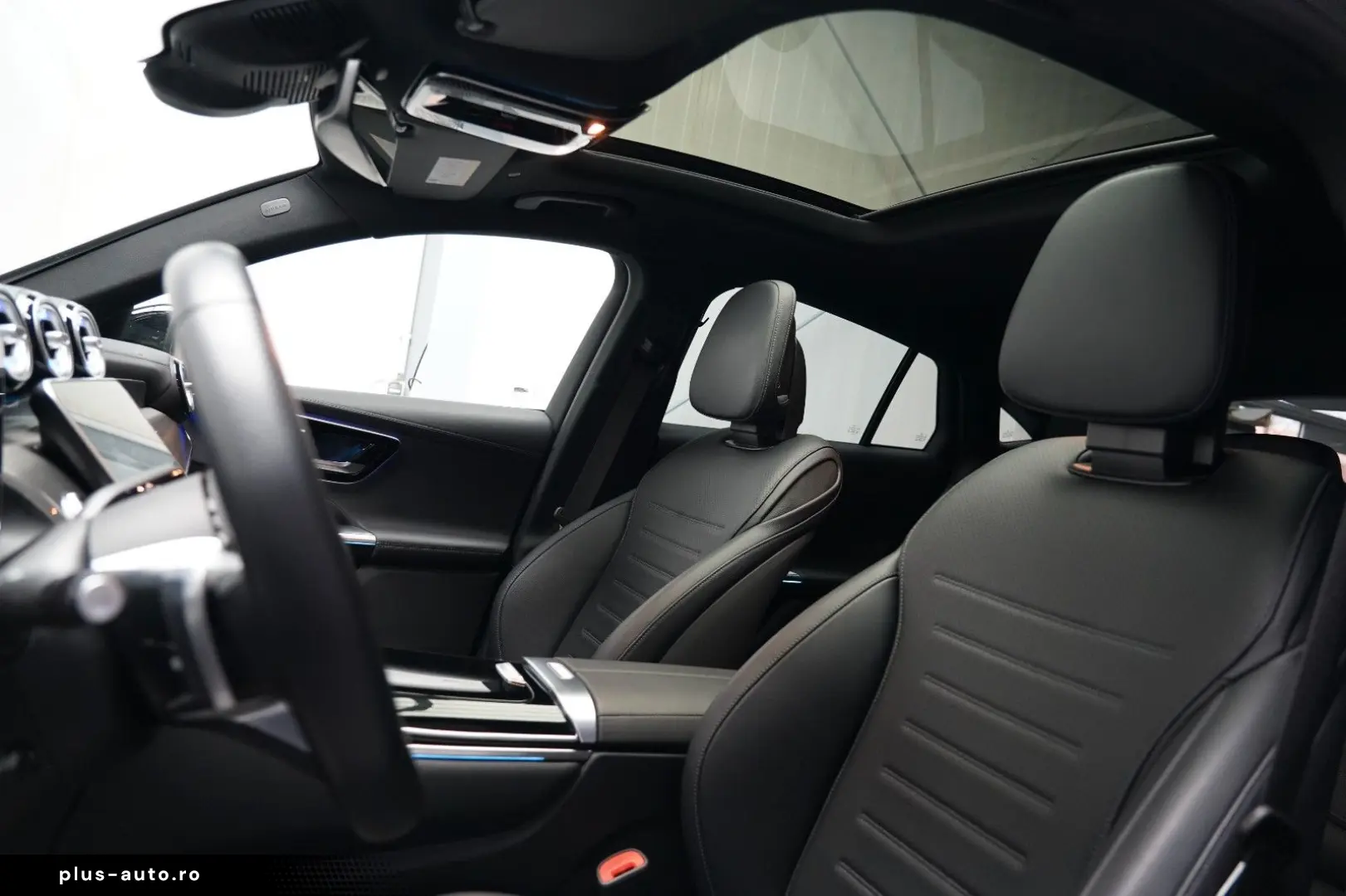 MERCEDES-BENZ GLC300de Coupe 4M 2x AMG PREMIUM PLUS PANO KEY