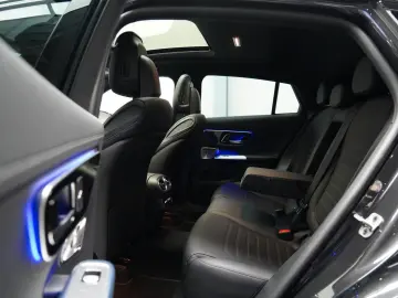 MERCEDES-BENZ GLC300de Coupe 4M 2x AMG PREMIUM PLUS PANO KEY