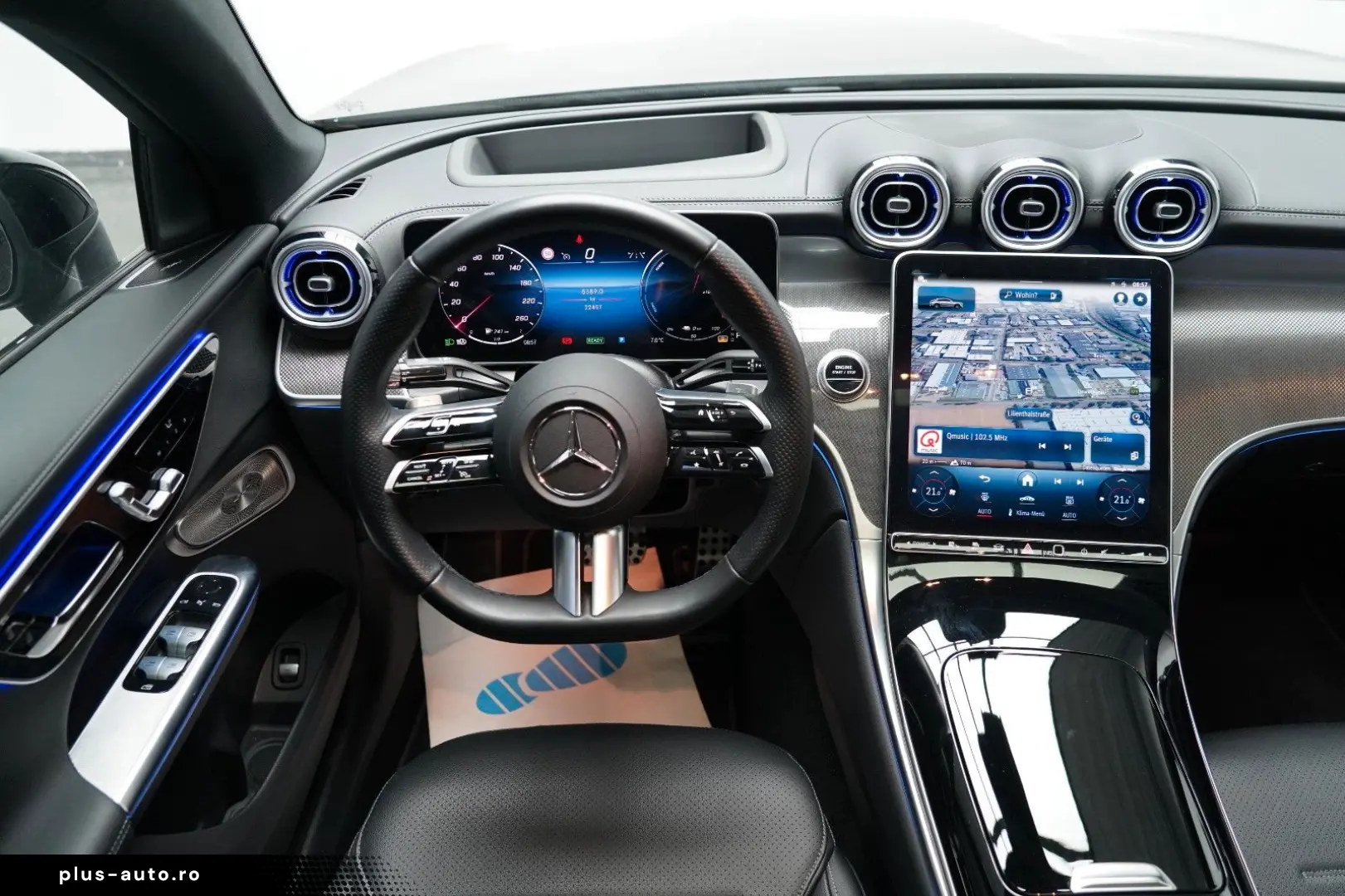 MERCEDES-BENZ GLC300de Coupe 4M 2x AMG PREMIUM PLUS PANO KEY