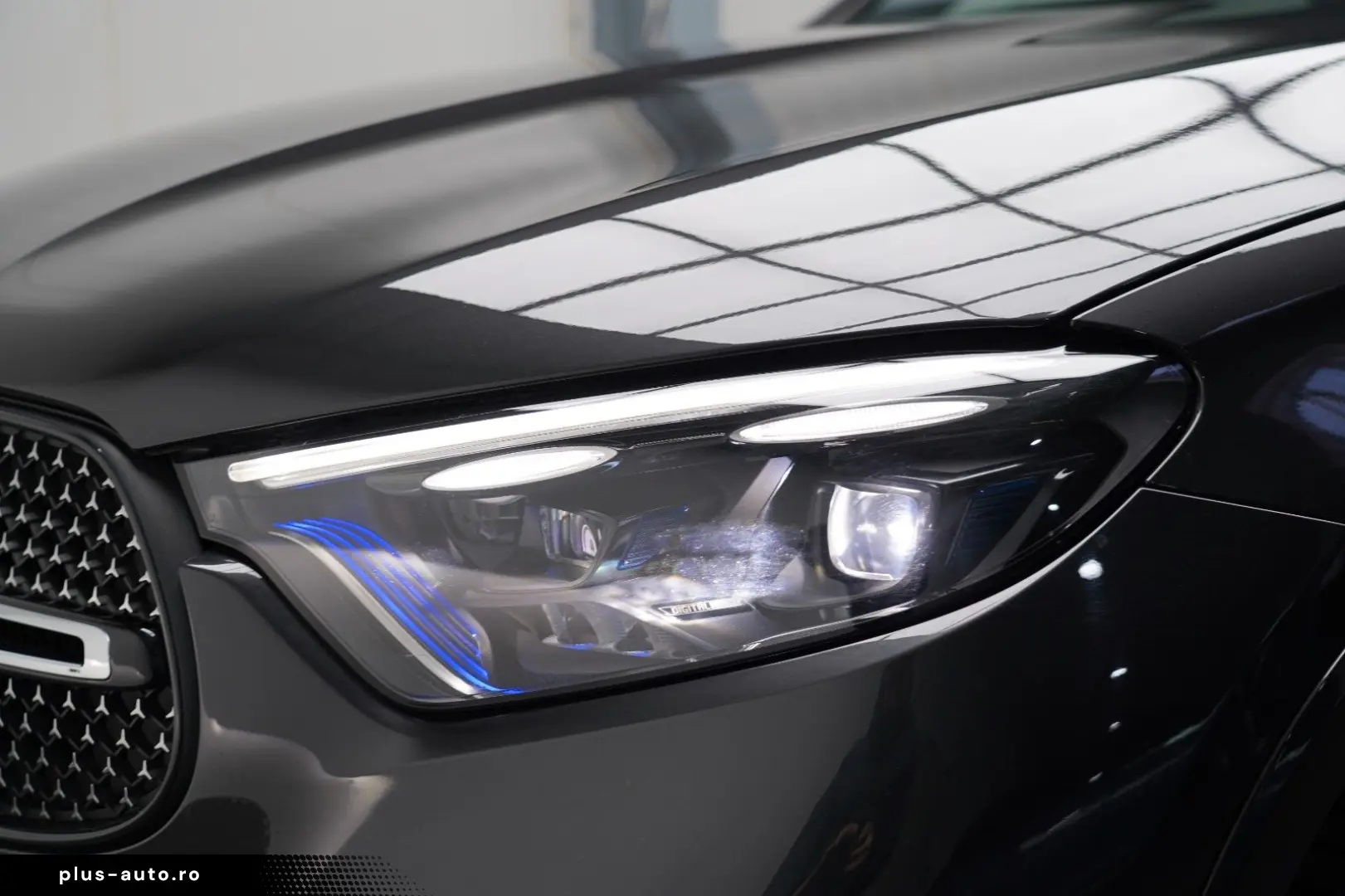 MERCEDES-BENZ GLC300de Coupe 4M 2x AMG PREMIUM PLUS PANO KEY