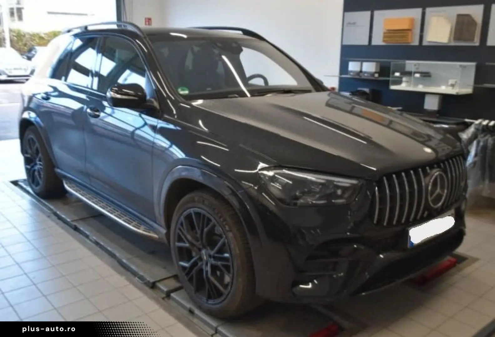 MERCEDES-BENZ GLE 53 AMG 4M  PERF-AGA PANO STANDHZG AHK 22