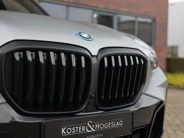 BMW X5 50e xDrive   M Sport Pro - AHK - SoftClose