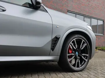 BMW X5 50e xDrive   M Sport Pro - AHK - SoftClose