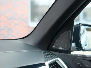 BMW X5 50e xDrive   M Sport Pro - AHK - SoftClose