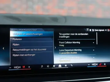 BMW X5 50e xDrive   M Sport Pro - AHK - SoftClose