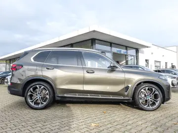 BMW X5 xDrive50e Pano DA Prof. AHK Soft-Close 21