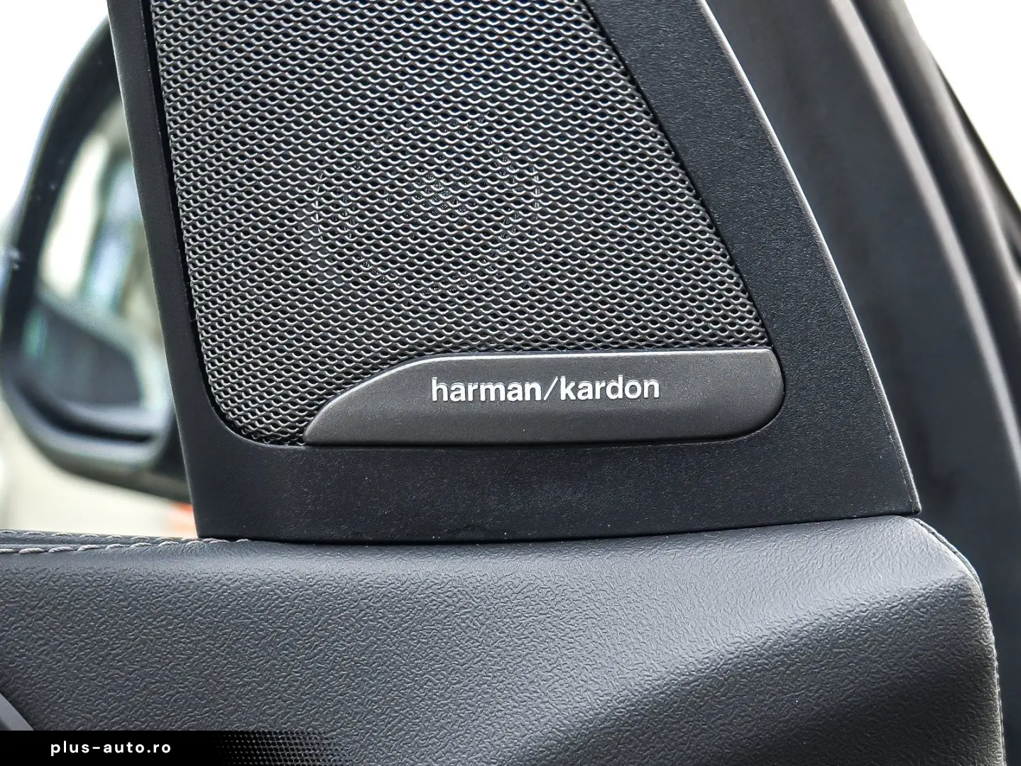 BMW X5 xDrive50e Pano DA Prof. AHK Soft-Close 21